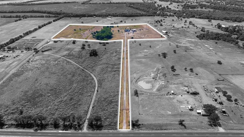 11714 Fm 697, Whitewright TX 75491 - Photo 2