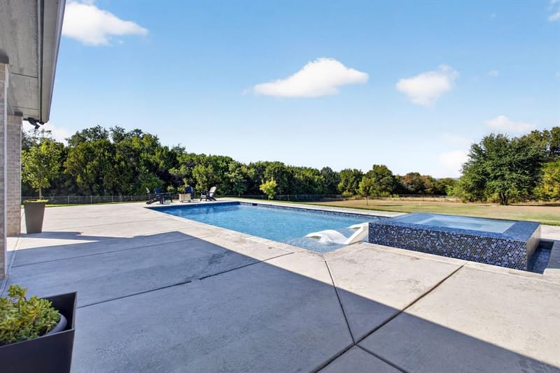 133 Helton Drive, Granbury TX 76049 - Photo 30