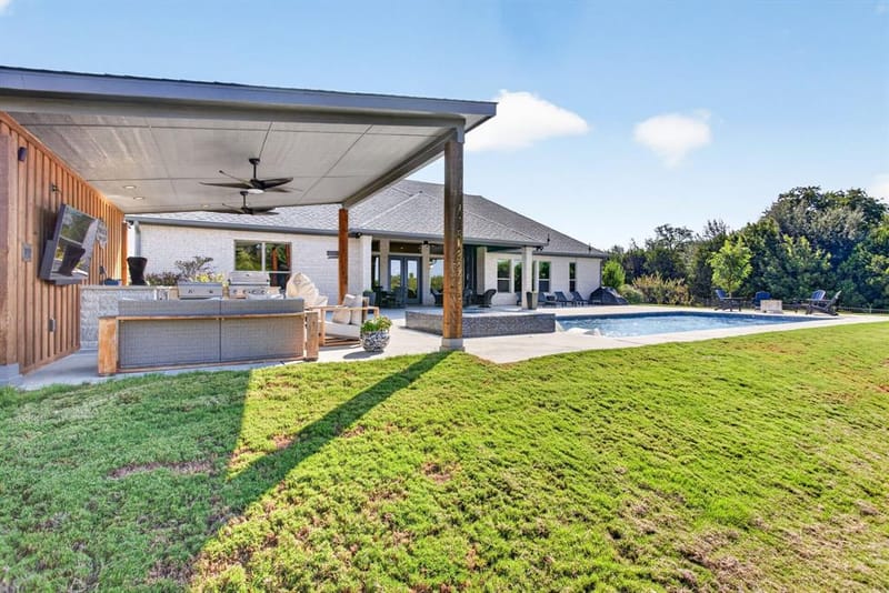 133 Helton Drive, Granbury TX 76049 - Photo 31