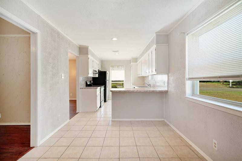 370 32nd Street NE, Paris TX 75460 - Photo 6