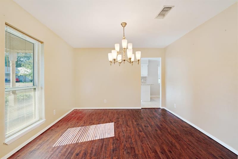 370 32nd Street NE, Paris TX 75460 - Photo 3