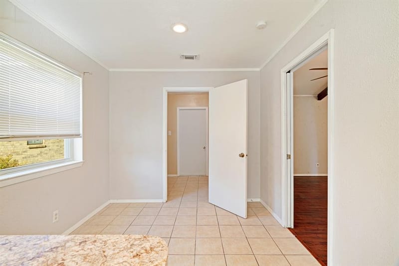 370 32nd Street NE, Paris TX 75460 - Photo 8