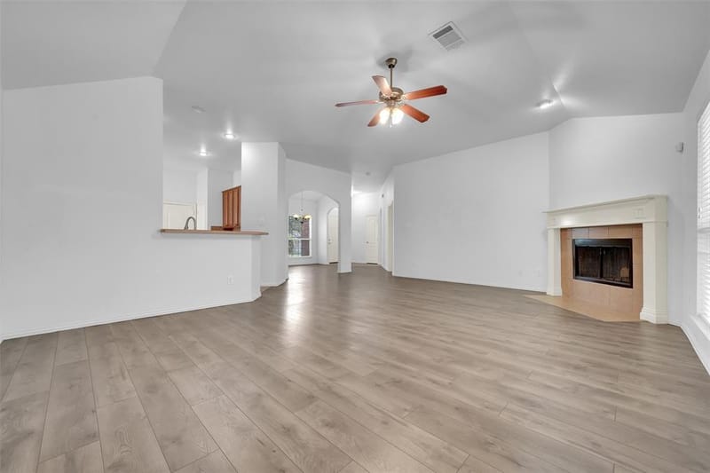 2309 Trickling Creek Drive, Garland TX 75041 - Photo 6