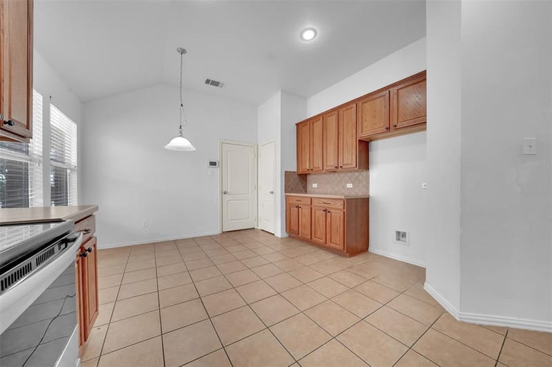 2309 Trickling Creek Drive, Garland TX 75041 - Photo 8