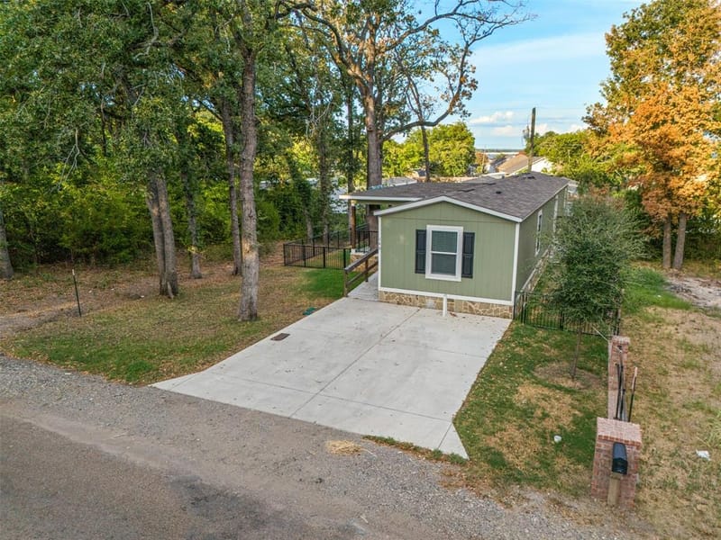 140 Southlake Drive, Mabank TX 75156 - Photo 3