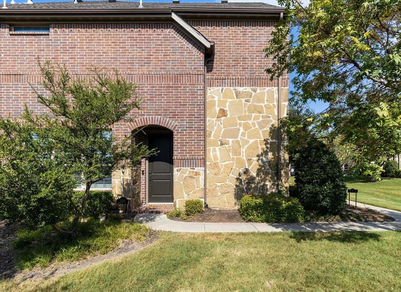 7428 Mitchell Drive, McKinney TX 75070 - Photo 2