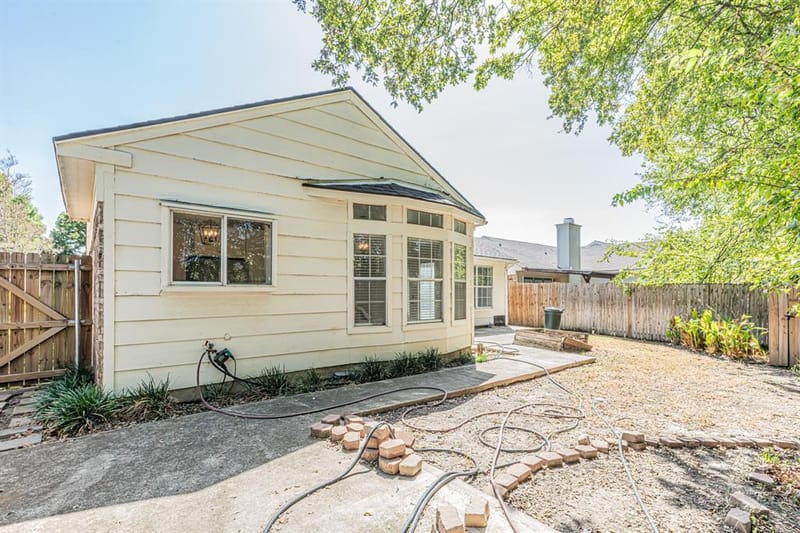 5522 Yaupon Drive, Arlington TX 76018 - Photo 21