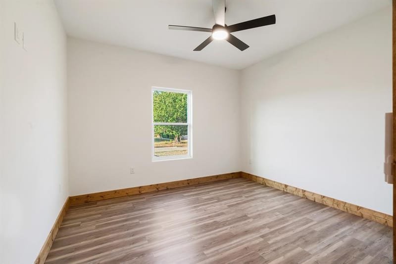 175 Helena Drive, Powderly TX 75473 - Photo 26