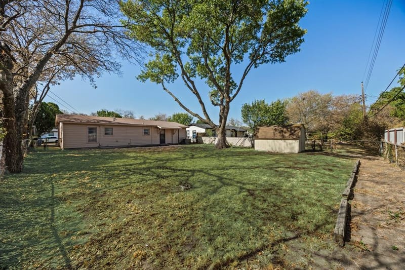 5533 Burton Avenue, Fort Worth TX 76119 - Photo 26