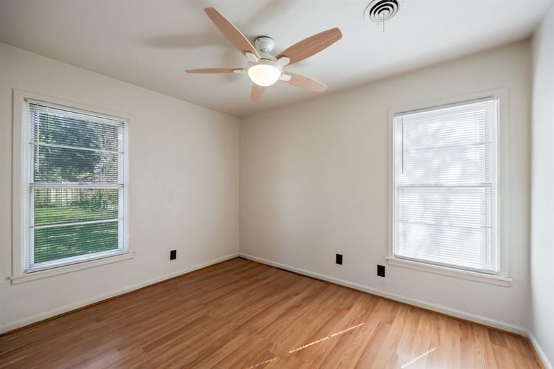 5533 Burton Avenue, Fort Worth TX 76119 - Photo 20
