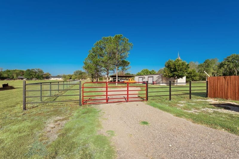 134 Deborde Circle, Red Oak TX 75154 - Photo 39