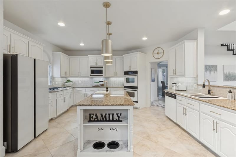 3481 Barkwood Lane, Frisco TX 75033 - Photo 9