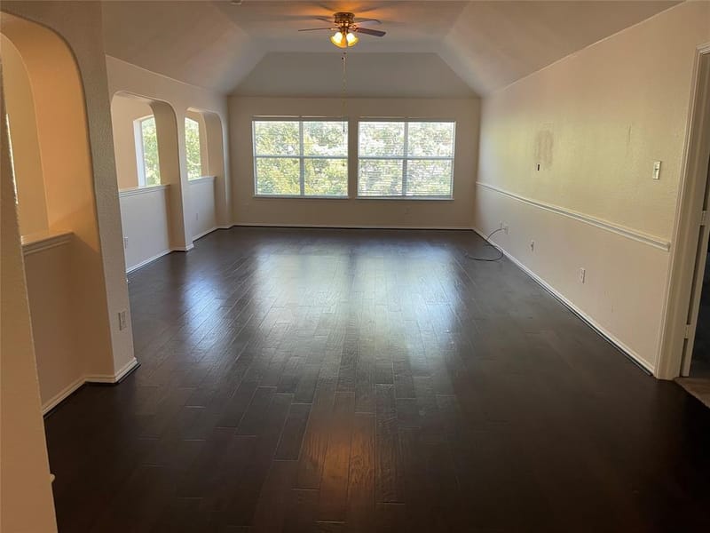 714 Crockett Drive, Mansfield TX 76063 - Photo 2