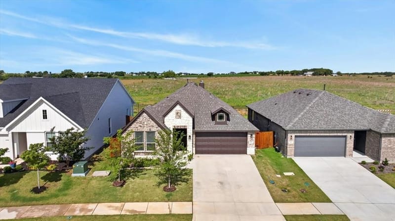 653 Godley Ranch Road, Godley TX 76044 - Photo 34
