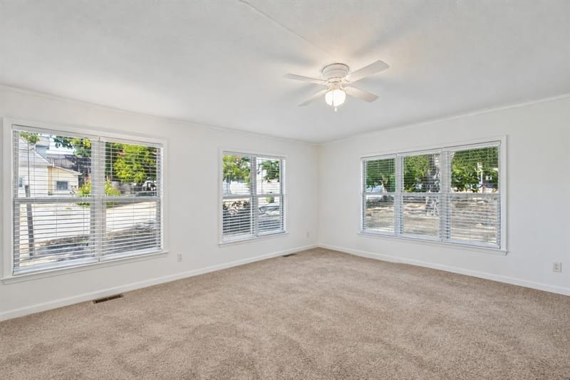 801 Park Drive, Hillsboro TX 76645 - Photo 11