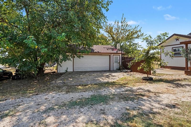 205 Davis Ranch Road, Alvarado TX 76009 - Photo 27