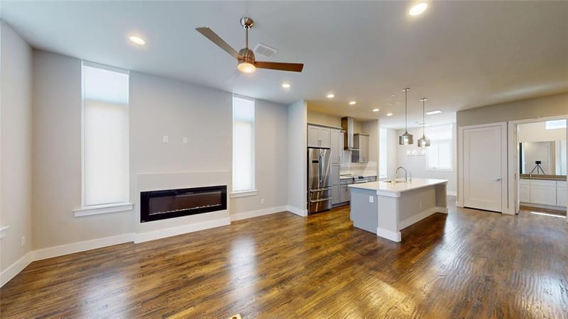 13228 Bee Street, Farmers Branch TX 75234 - Photo 2