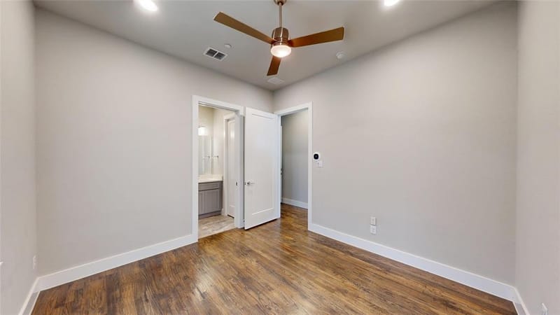 13228 Bee Street, Farmers Branch TX 75234 - Photo 13