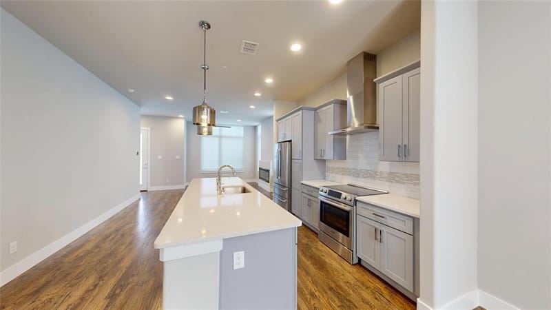 13228 Bee Street, Farmers Branch TX 75234 - Photo 5