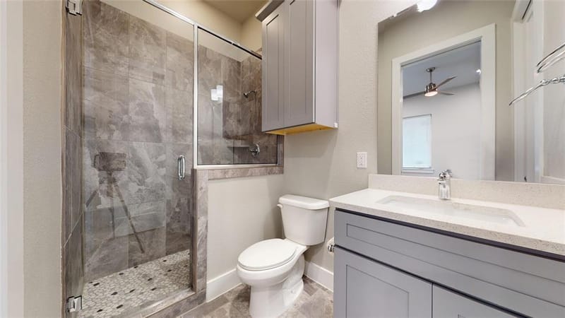 13228 Bee Street, Farmers Branch TX 75234 - Photo 11