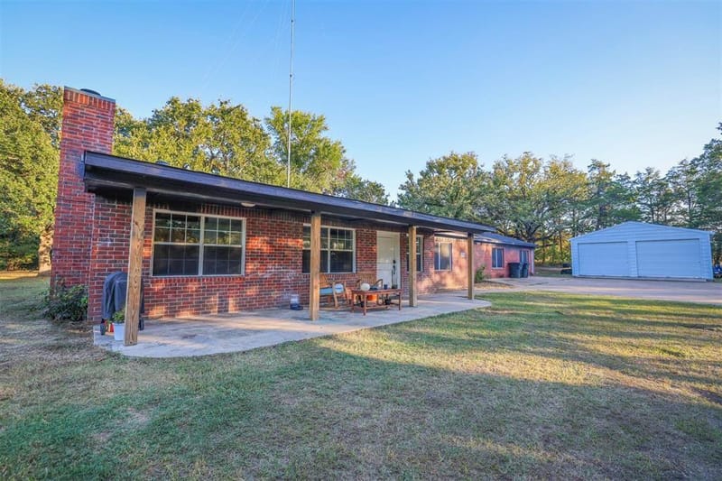 670 County Road 3701, Quinlan TX 75474
