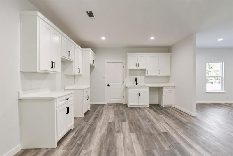 1119 E Collin Street, Corsicana TX 75110 - Photo 13