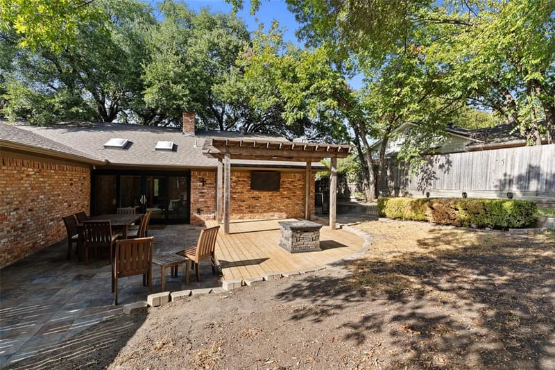 10540 Silverock Drive, Dallas TX 75218 - Photo 33