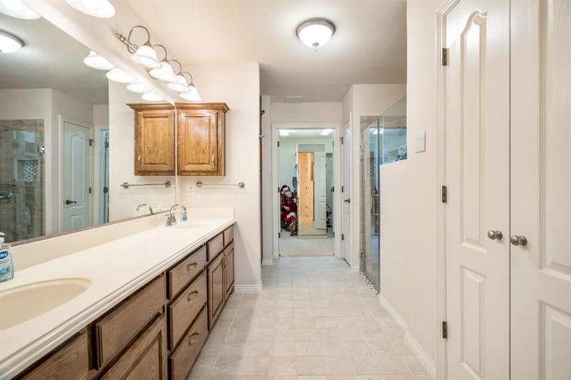 210 Bluebonnet Lane, Waxahachie TX 75165 - Photo 17