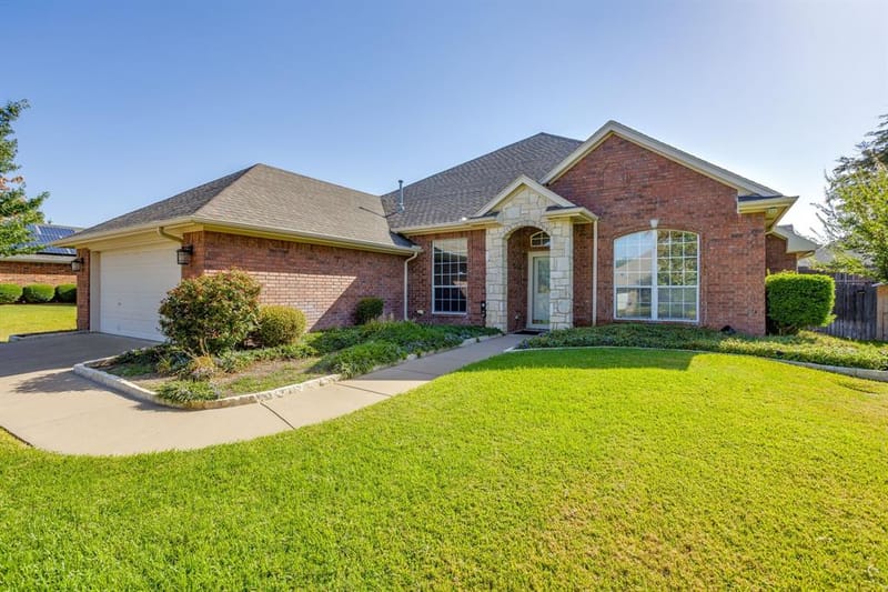 348 Marine Lane, Saginaw TX 76179 - Photo 2