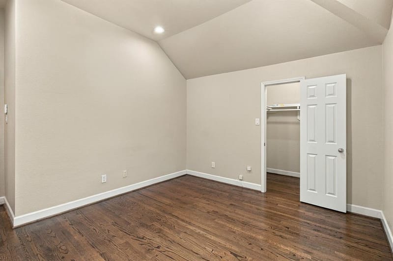 2407 Knight Street, Dallas TX 75219 - Photo 23