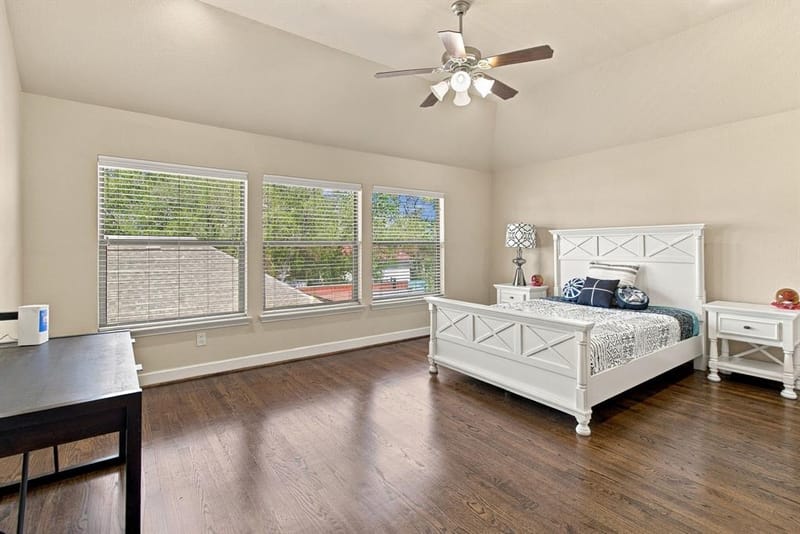 2407 Knight Street, Dallas TX 75219 - Photo 17