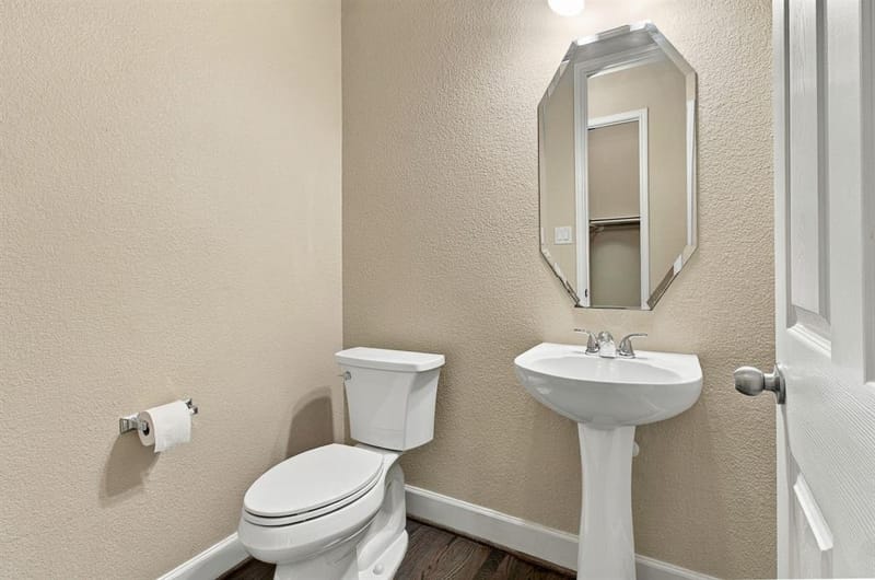 2407 Knight Street, Dallas TX 75219 - Photo 12