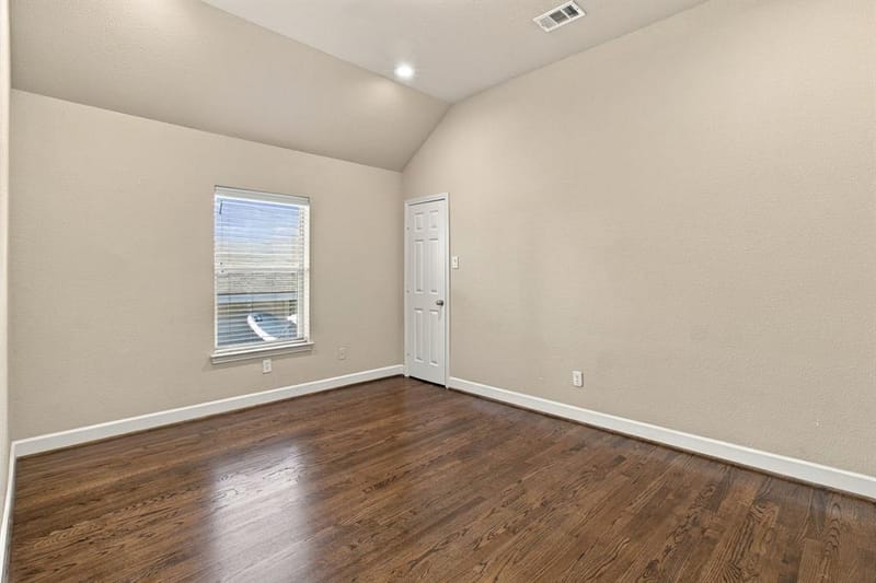2407 Knight Street, Dallas TX 75219 - Photo 24