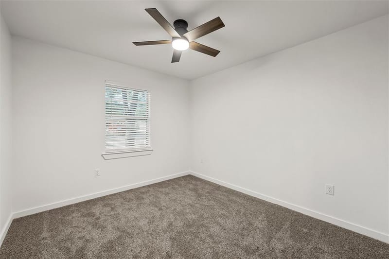 121 E Dawn Drive, Robinson TX 76706 - Photo 17