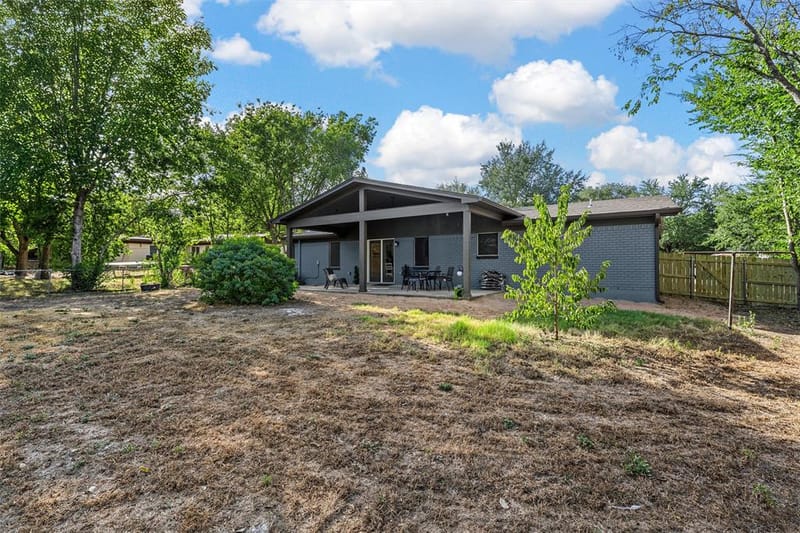 121 E Dawn Drive, Robinson TX 76706 - Photo 24