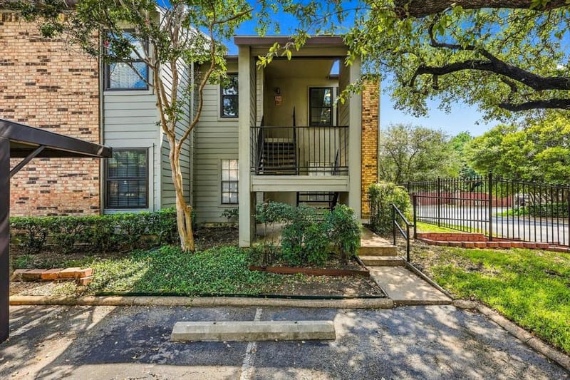 5335 Bent Tree Forest Drive # 216, Dallas TX 75248