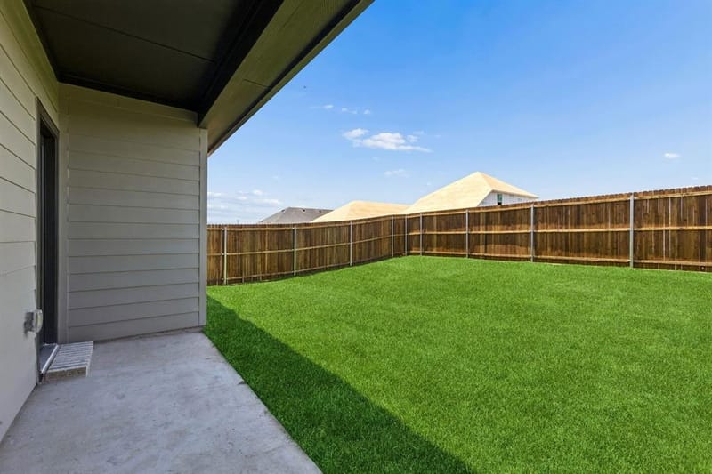 807 Knox River Drive, Princeton TX 75071 - Photo 27