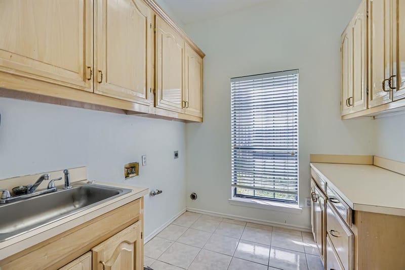 2210 Club Creek Circle, Garland TX 75043 - Photo 25