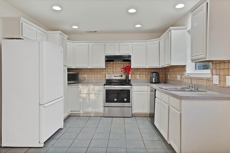 3022 Canada Drive, Dallas TX 75212 - Photo 7