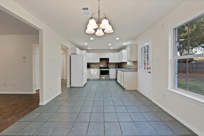 3022 Canada Drive, Dallas TX 75212 - Photo 9