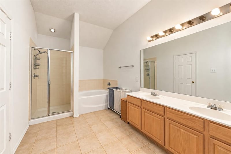 3407 Bryce Canyon, Grand Prairie TX 75052 - Photo 12