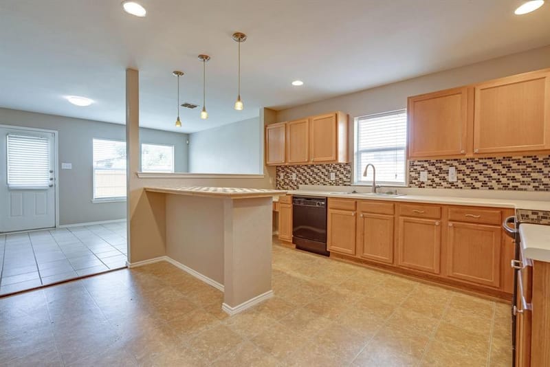1901 Foxfield, Fort Worth TX 76247 - Photo 9