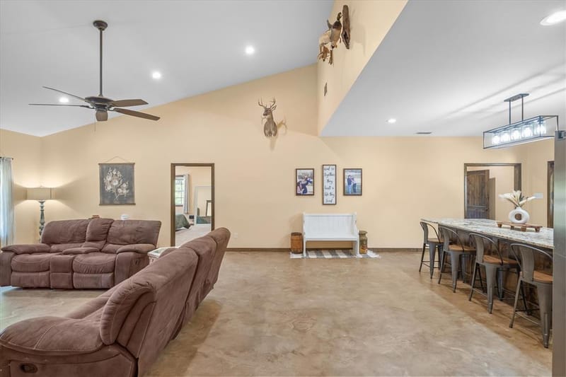 1137 VZ County Road 4602, Ben Wheeler TX 75754 - Photo 20