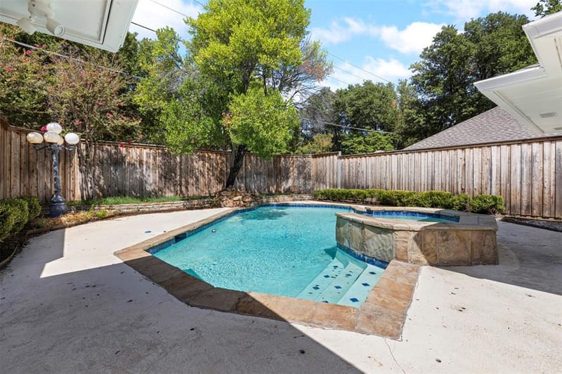 6427 Mimms Drive, Dallas TX 75252 - Photo 32