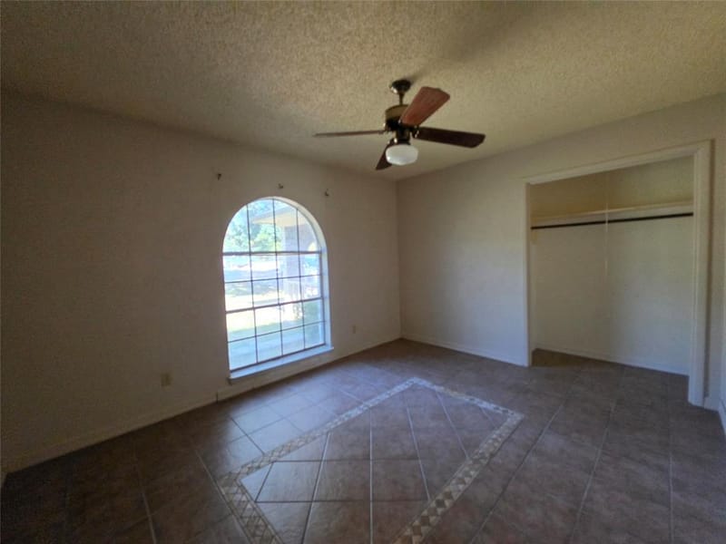 719 Ridgeway Road, Joshua TX 76058 - Photo 7