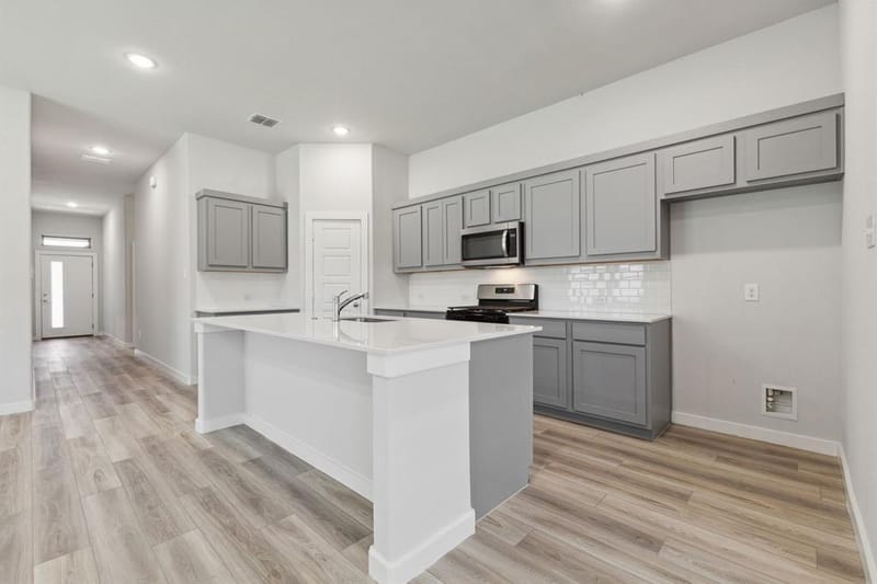 6761 Denim Drive, Fort Worth TX 76036 - Photo 4