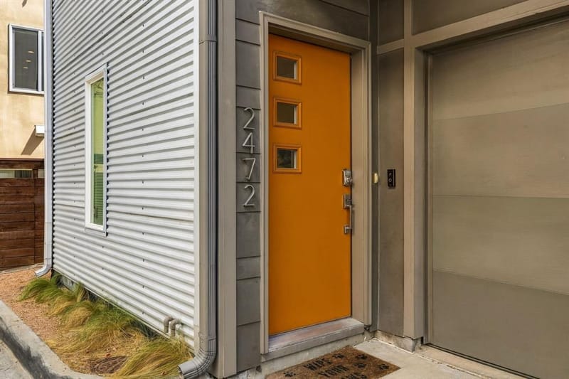 2472 Thatcher Drive, Dallas TX 75206