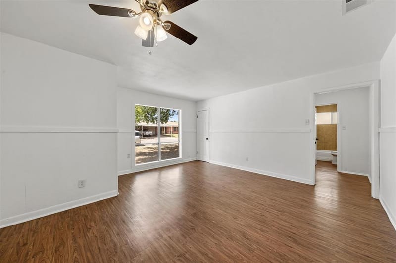 3812 Acree Street, Beverly Hills TX 76711 - Photo 3