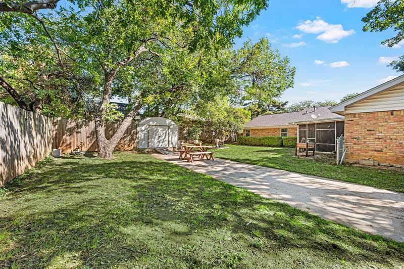1317 Wade Drive, Bedford TX 76022 - Photo 33