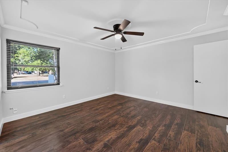 728 Douglas Street, Burleson TX 76028 - Photo 17